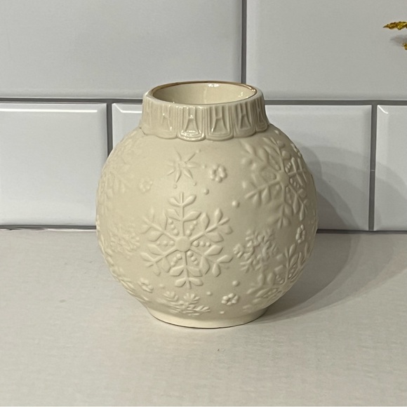 Lenox Ornamental Glow Snowflake Candle Holder Tea Light Votive Winter Holiday - Picture 4 of 10